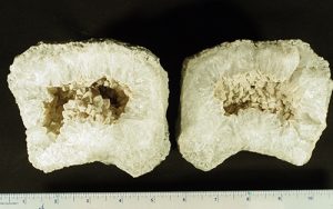 "Snowball" Keokuk geode pair