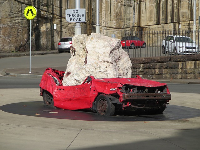 car-crash-2292651_640