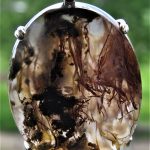 Delicate filaments from thunder eggs