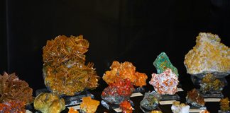 Wulfenite display at the Tucson Show