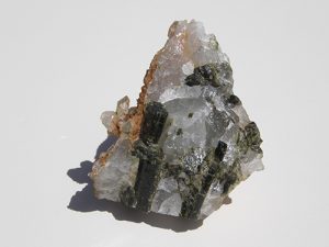 Green epidote quartz