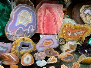 agate displays