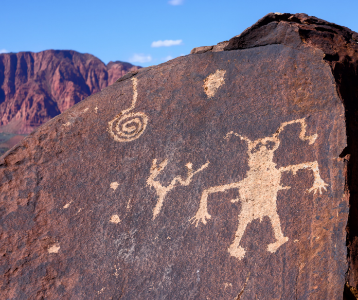 how-were-petroglyphs-made