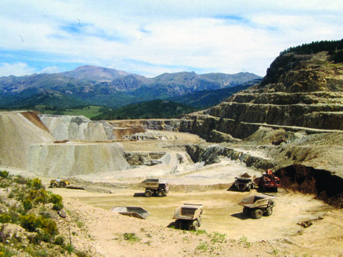 Cripple Creek & Victor Gold Mining Company’s modern open pit