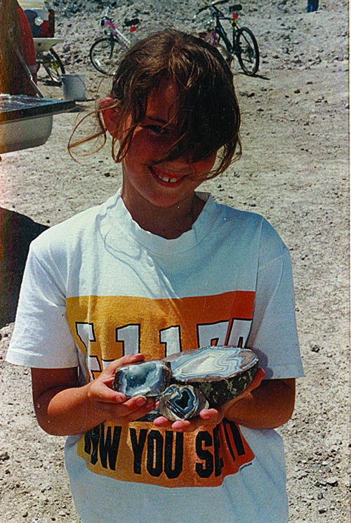 GrowTheHobby1 Dugway geodes she found Kid with geode