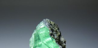 Phosphophyllite