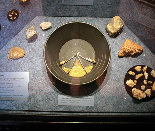 GoldMuseumDisplay