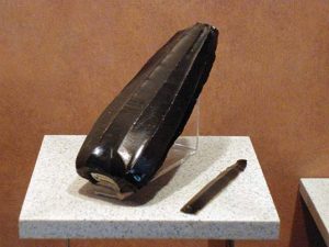 aztec-obsidian-core-blade