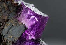 gemstones-by-month