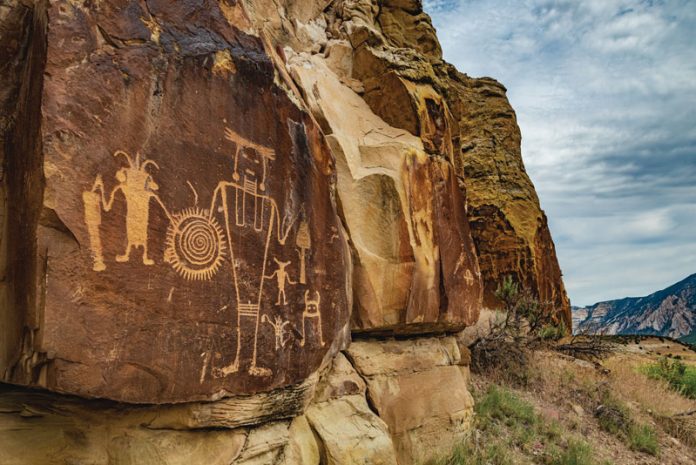 why-were-petroglyphs-made