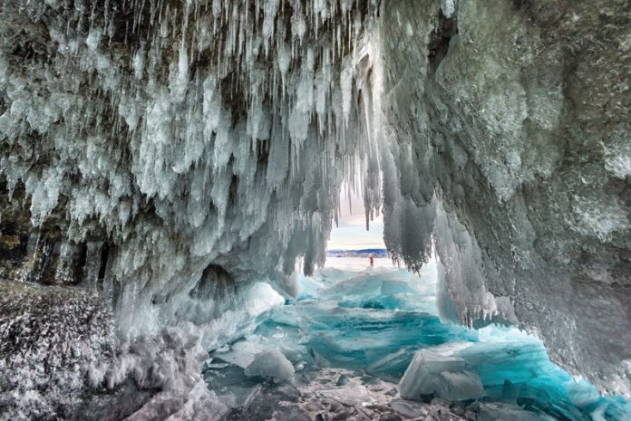 Cave ice-mineral