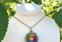 intarsia-jewelry