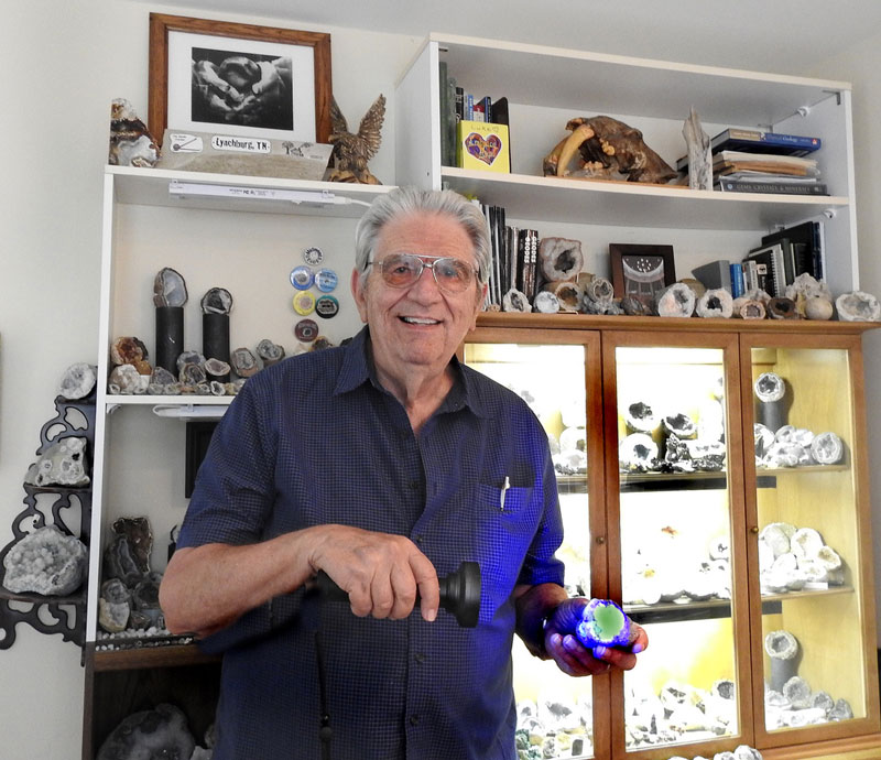 Holiday Gifts for Rock Collectors Rock & Gem Magazine