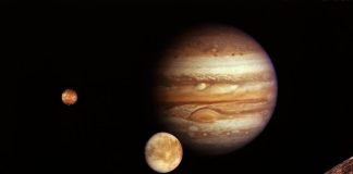 jupiters-moons-nasa graphic-montage-voyageur-one