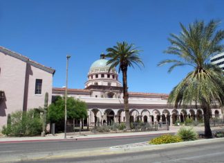 Mineral Museum Gifts: How To Help The Norville University of Arizona mineral museum.