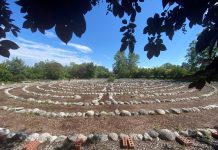 picture from above of the Redsun stone labyrinth