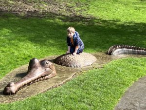 england's dinosaur coast at whitby