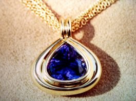 tanzanite pendant