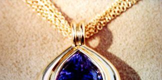 tanzanite pendant