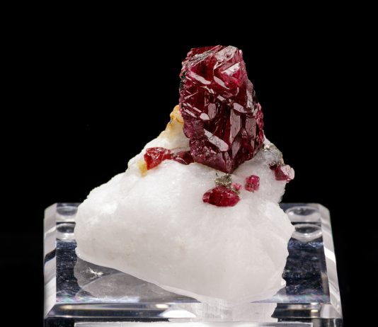 spinel gemstone perched on matrix