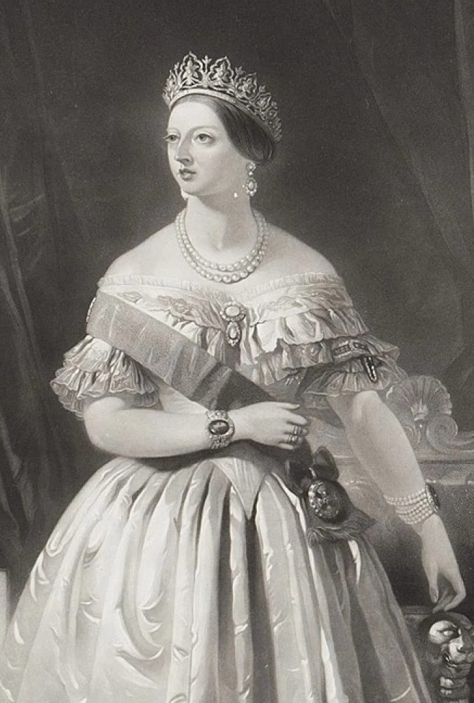 queen victoria wondered are opals bad luck and replaced these gems in her wardrobe