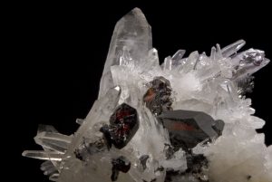 manganese tungstate