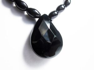black gemstone onyx beads