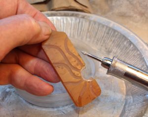 making a necklace pendant