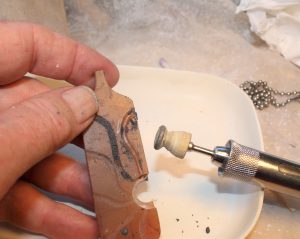 making a necklace pendant