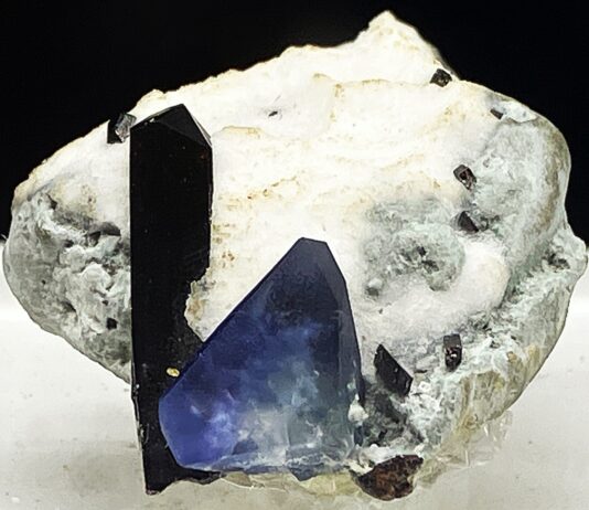 benitoite specimen