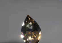 Briolette Gemstone Faceting Tips single briolette teardrop gemstone cut with the snake drop pattern