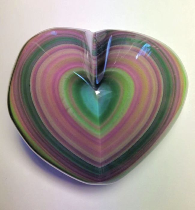 Mexican obsidian carved heart