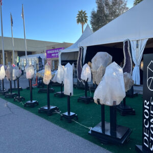 buying-at-gem-shows